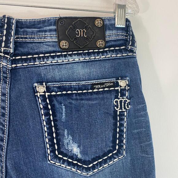 Miss Me Boyfriend Jean Short Distressed - Picture 6 of 6